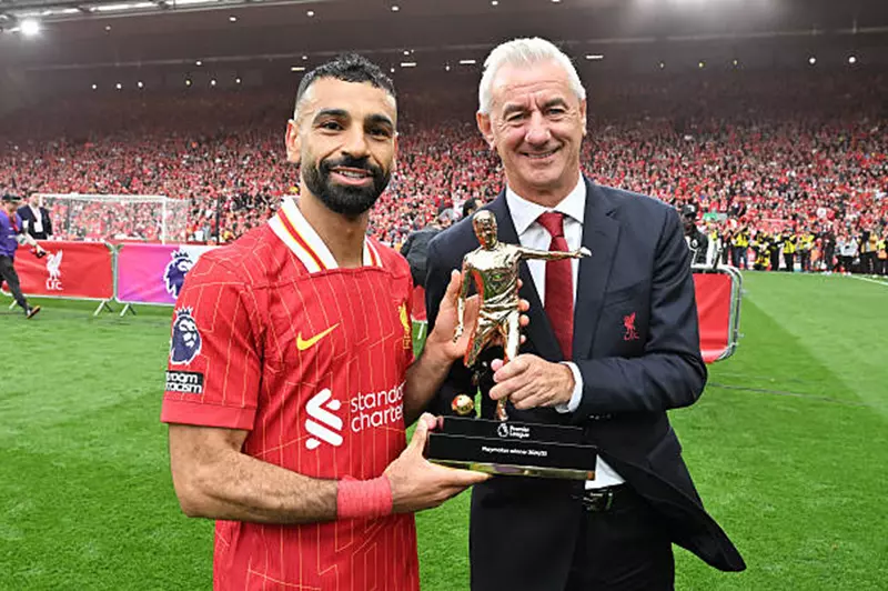 تغطية حصرية من يلا كورة: تصريحات محمد صلاح، عودة حمدي فتحي، ونتائج قرعة كأس العرب تغطية حصرية من يلا كورة: تصريحات محمد صلاح، عودة حمدي فتحي، ونتائج قرعة كأس العرب
